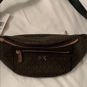 Brand new fanny pack Micheal Kors